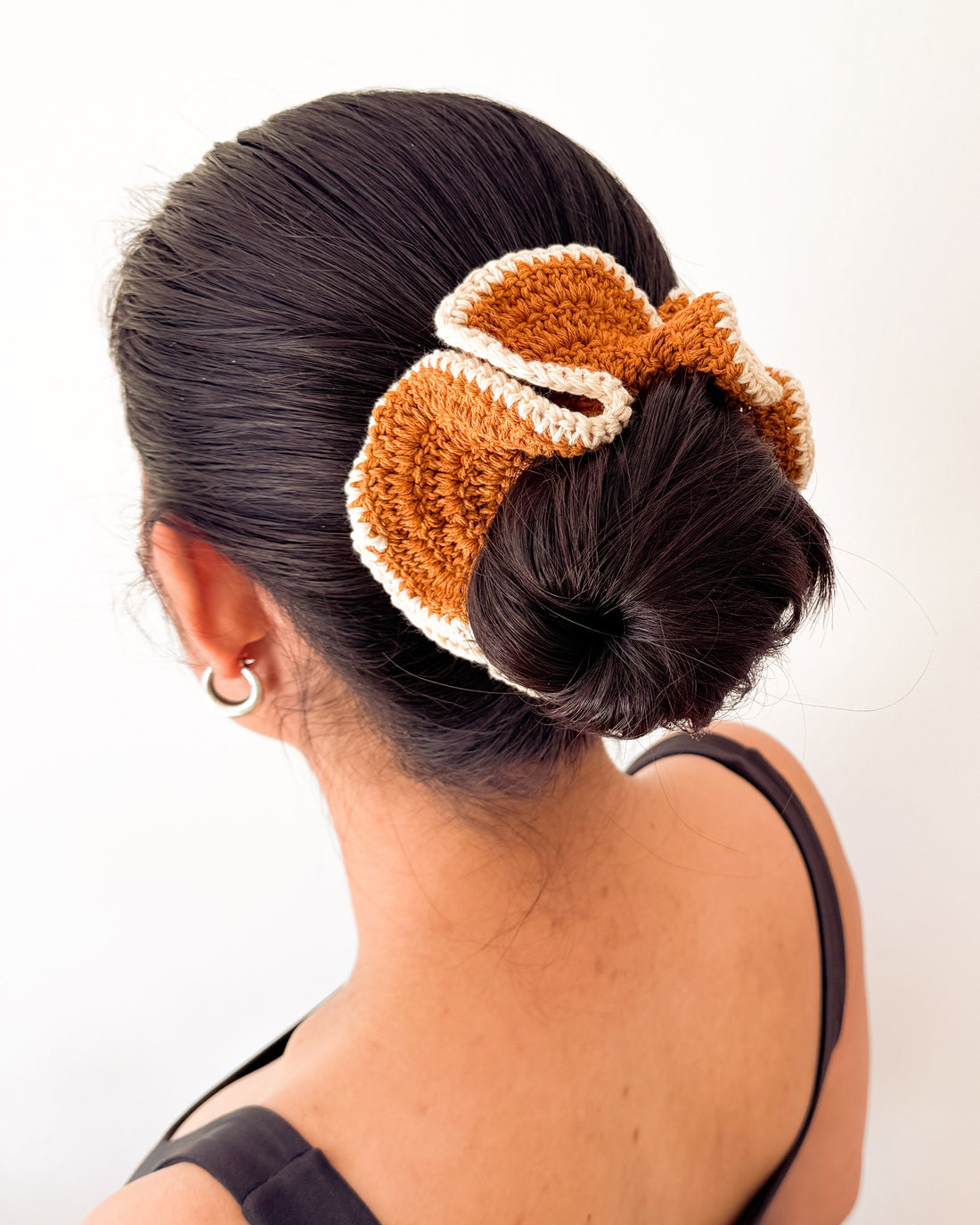 Crochet Scrunchie Vilda