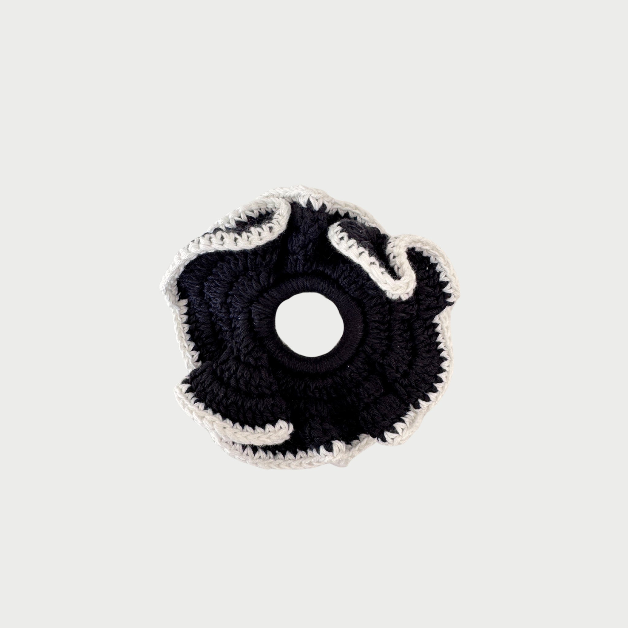 Crochet Scrunchie Dhani